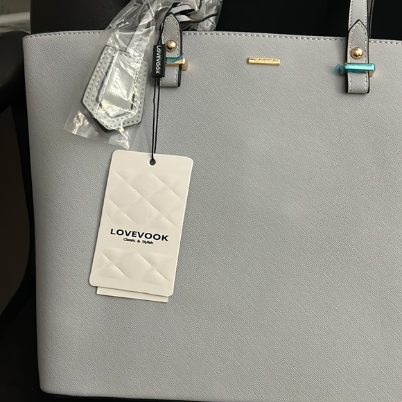 Purse - Picture 4 of 4